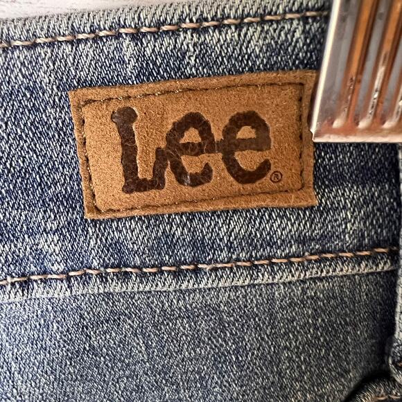 Lee Jeans Womens Size 6 Medium Regular Fit Bootcut Mid Rise Flex Motion Denim - Picture 13 of 16